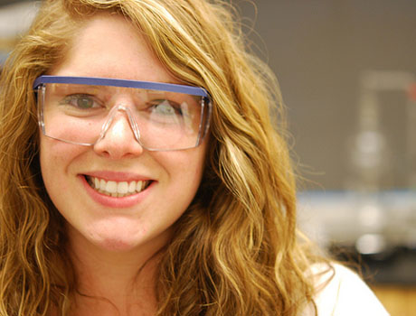 Female chemical engineering student at Biorenewables Lab.