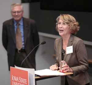 Seagrave Professorship donors Mary Jane and Randy Hagenson speak to the audience at the Li medallion ceremony (Photo by Christopher Gannon/Iowa State University)